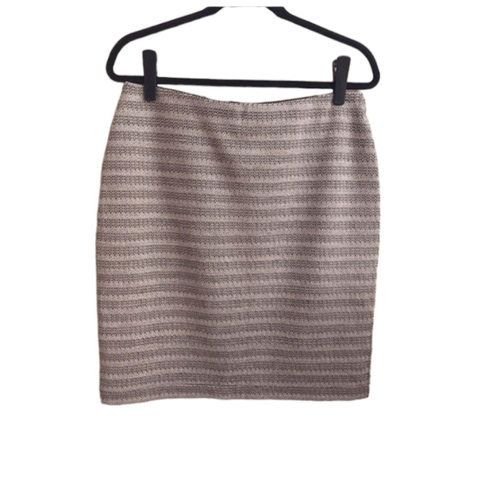 LOFT OUTLET Black and White Horizontal Stripe Pull On Unlined Skirt M New Office